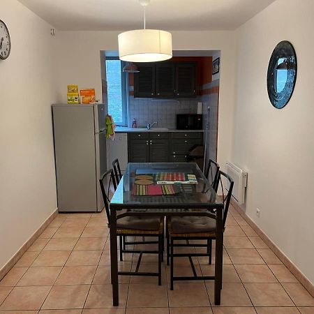 Maison Au Coeur De La Rue Pietonne 圣让皮耶德波尔 外观 照片